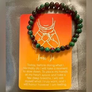 New Handcrafted Epidote Zoisite Beaded Bracelet w/Stretch Fit 🧘‍♀️